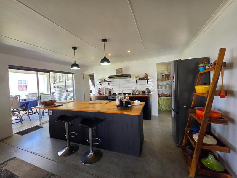 2 Bedroom Property for Sale in Lampiesbaai Western Cape